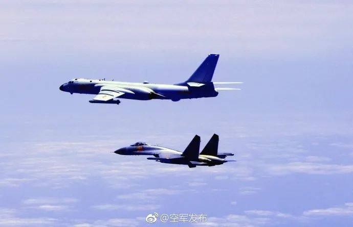 国防部回应解放军57架次军机绕台国防部回应解放军军机绕台行动，展现捍卫国家安全的决心与实力